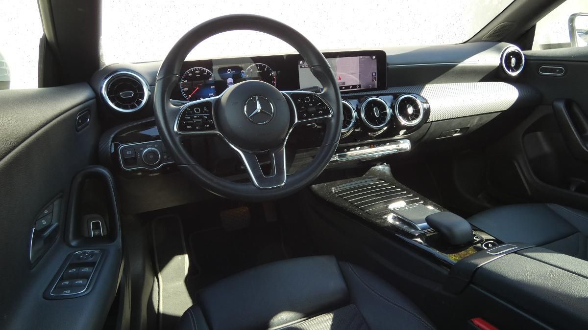 Mercedes-Benz CLA, 180 - fotka 5