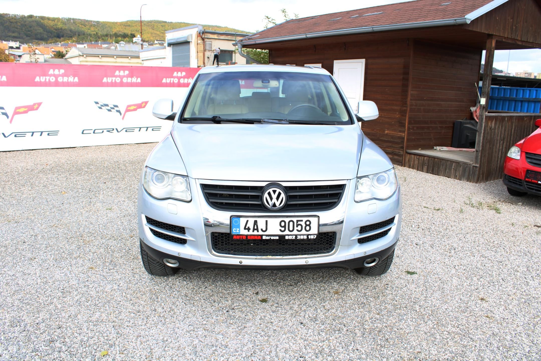 Volkswagen Touareg, 2.5 TDI R5 PRUŽINY XENONY KŮŽE - fotka 2
