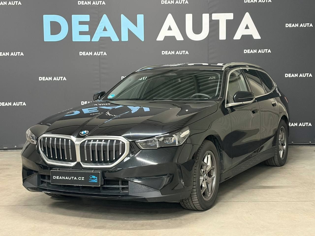 BMW Řada 5, 520D Touring 145kw