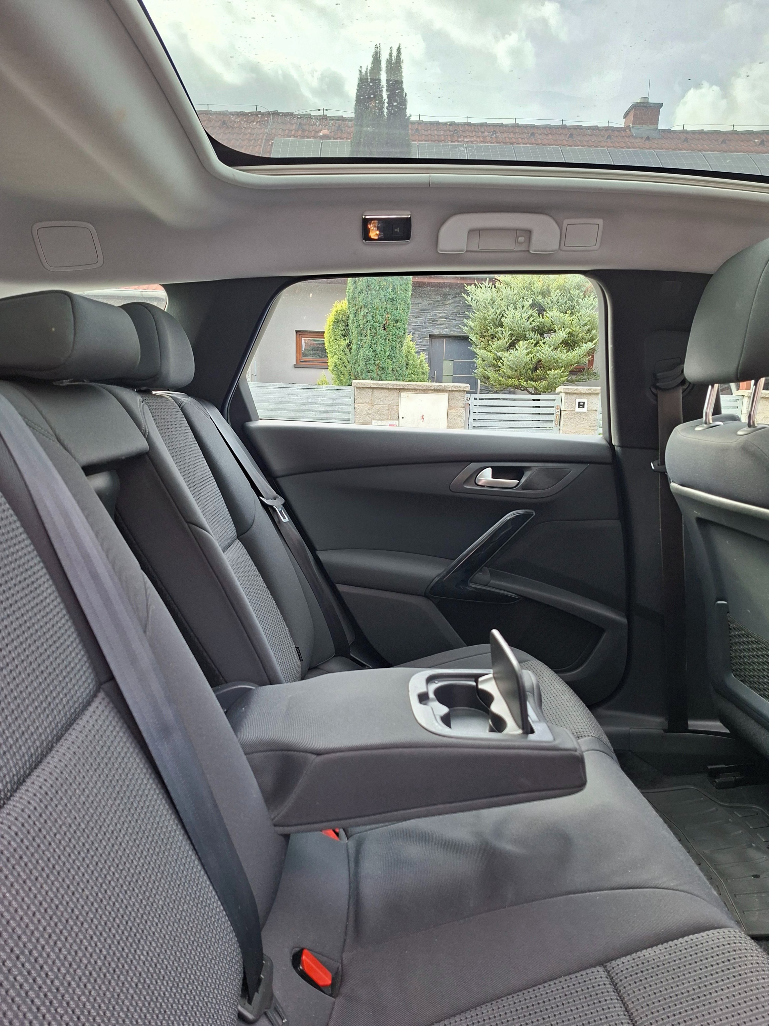 Peugeot 508, 1.6 e-HDi – panorama