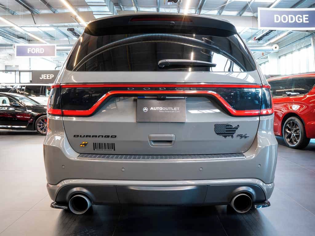 Dodge Durango, 5.7 R/T Hemi Orange Tow N Go - fotka 4