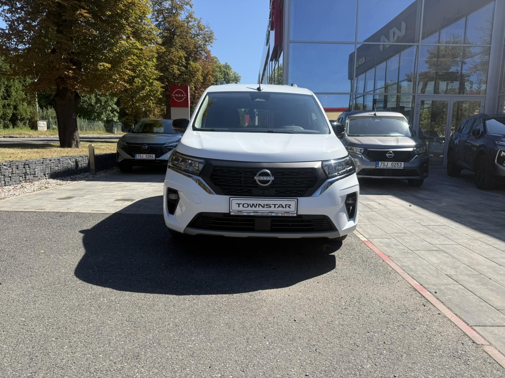 Nissan Townstar, Nissan Townstar L1 Tekna - fotka 2