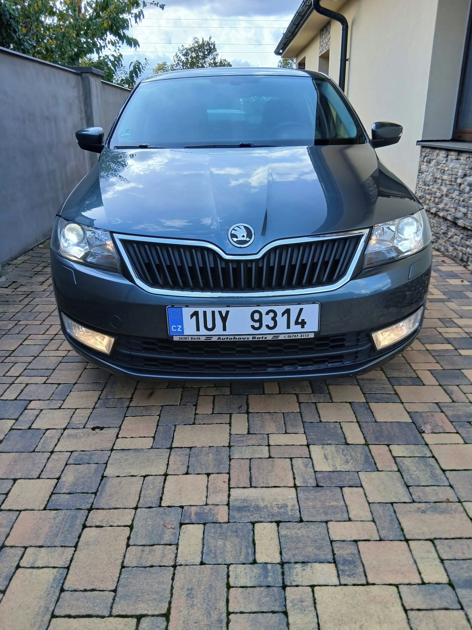 Škoda Rapid, 1.6TDI 85KW  DRIVE - fotka 2