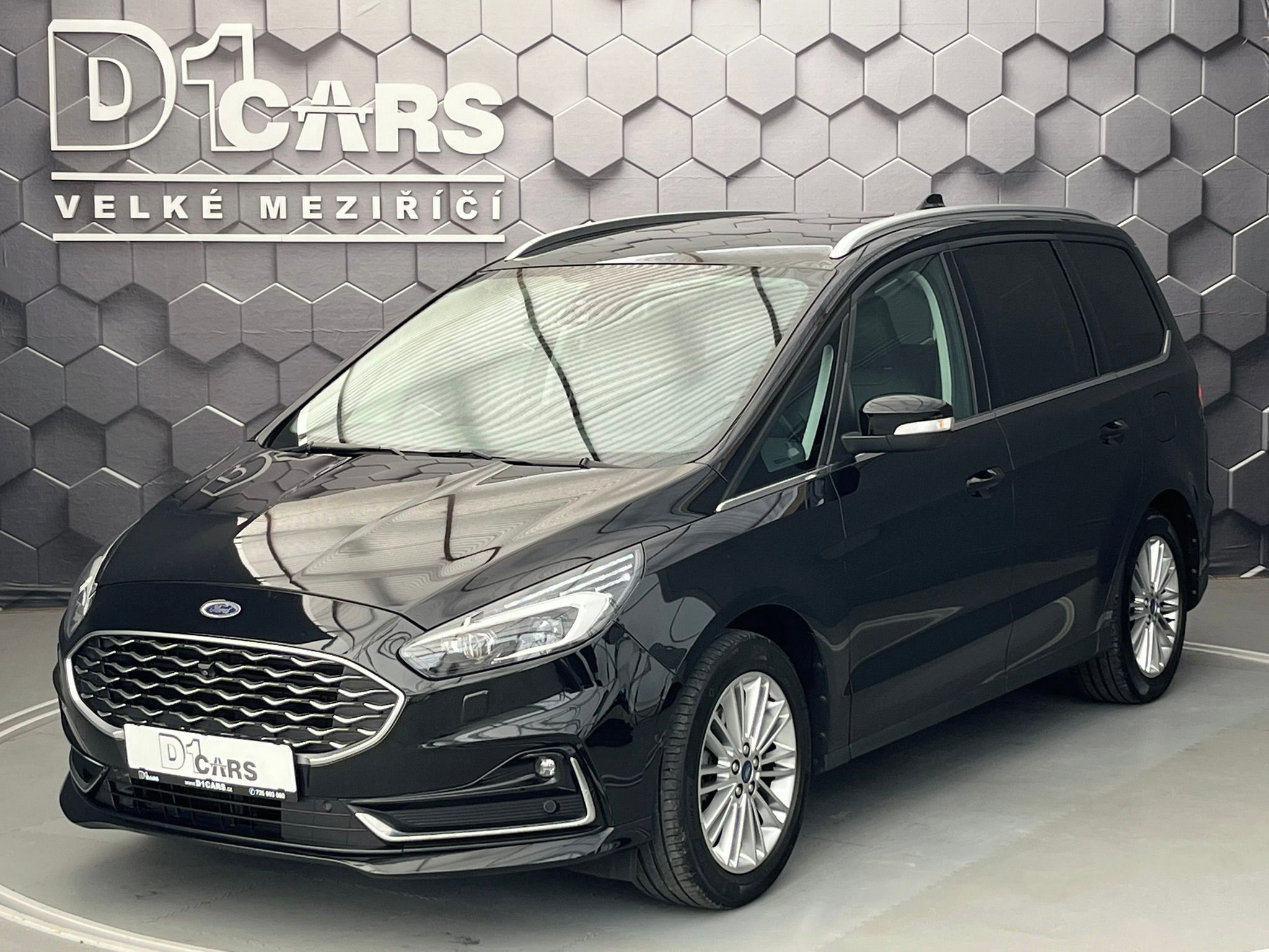 Ford Galaxy, 2.5 HEV VIGNALE LED 7míst