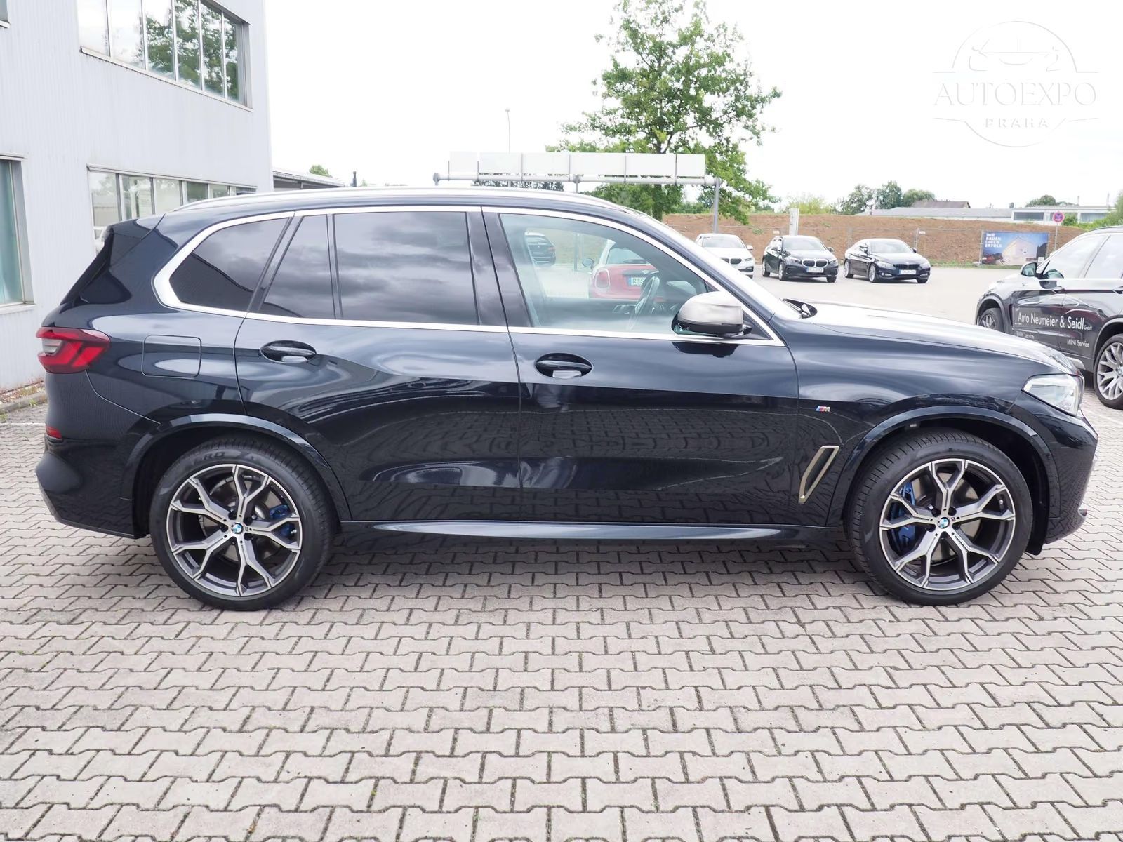BMW X5, X5 M50i*TAŽNÉ*KŮŽE* - fotka 4