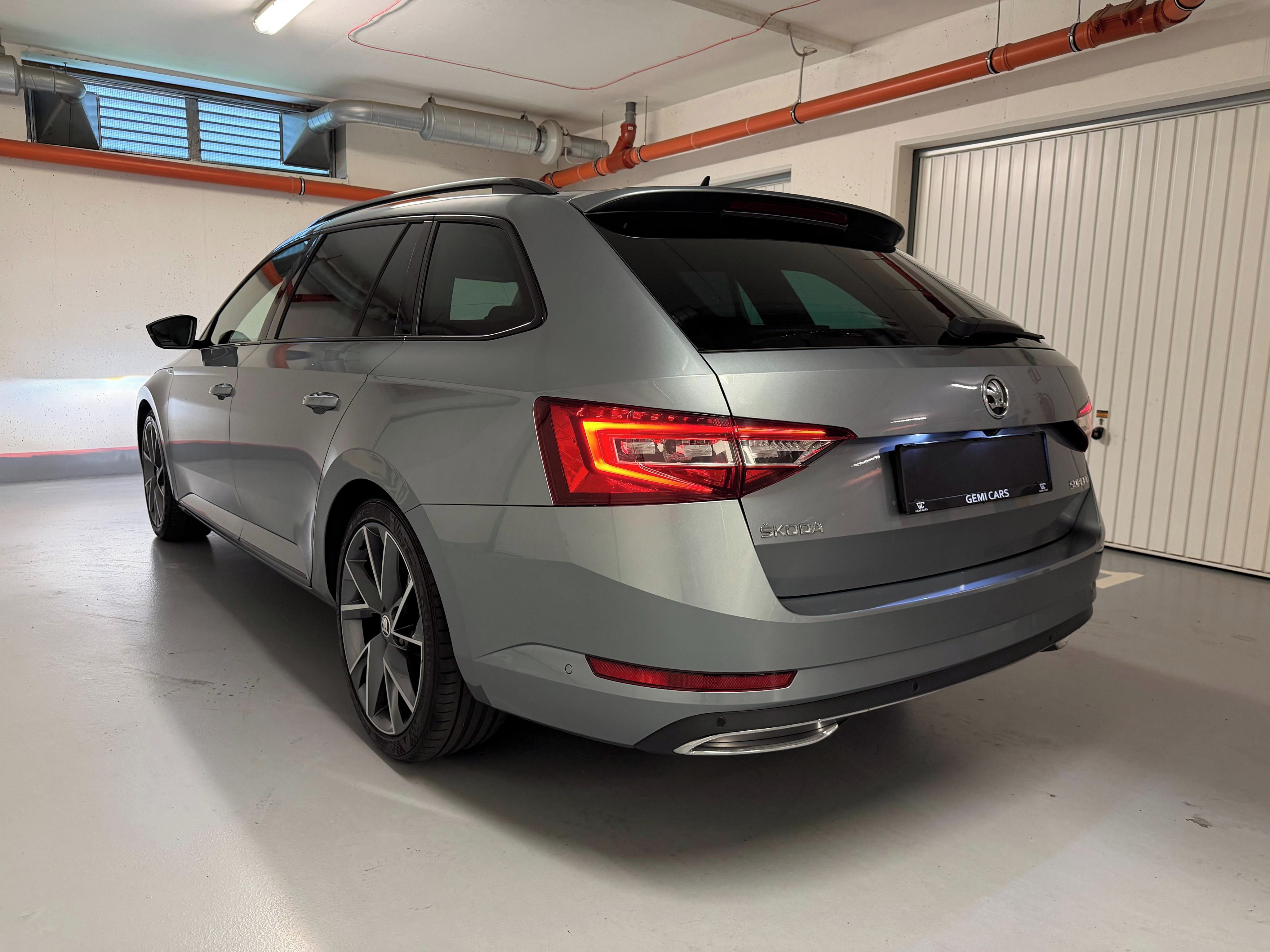 Škoda Superb, SPORTLINE 140kW DSG ACC PANO - fotka 3