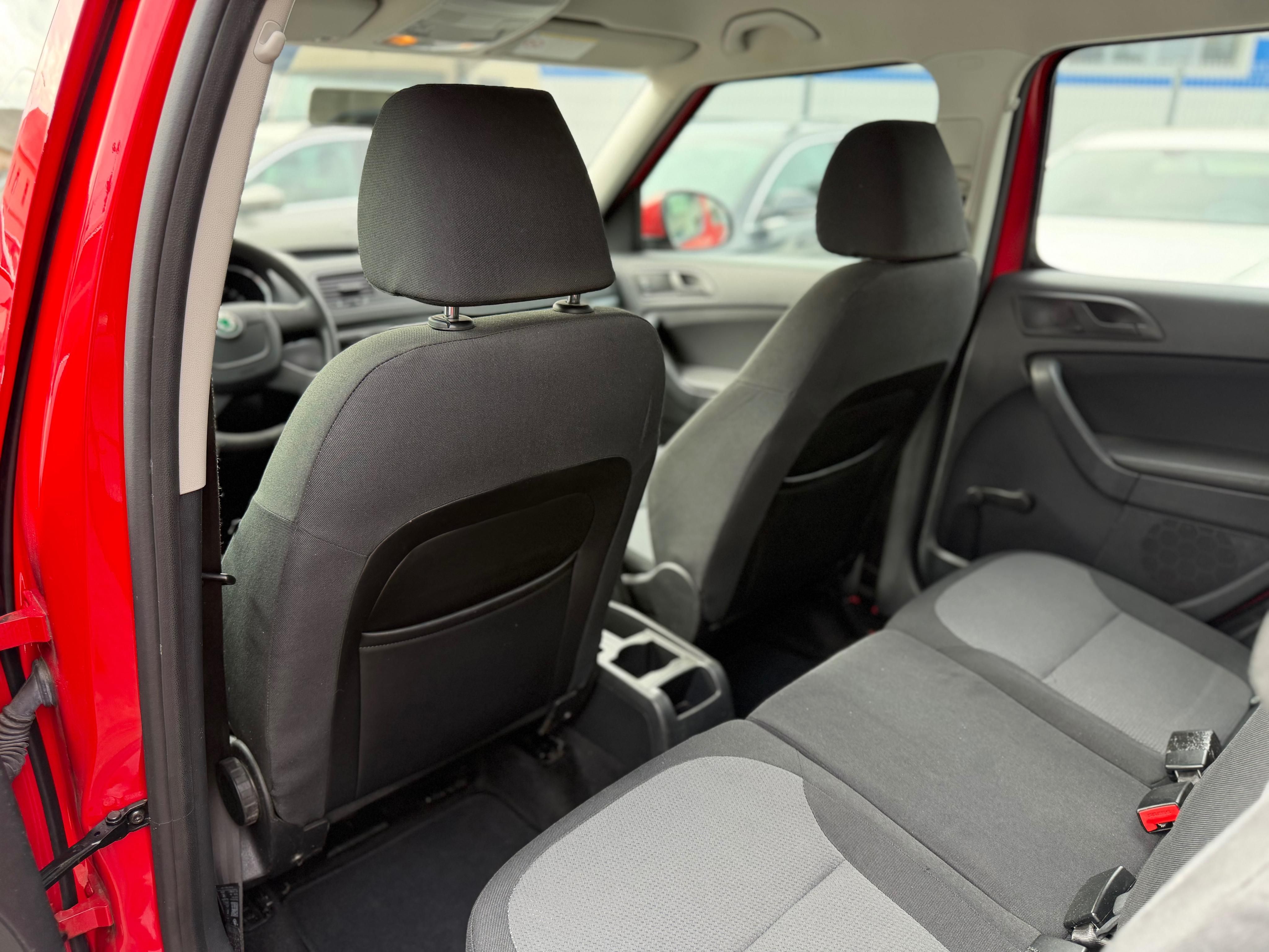 Škoda Yeti, 1.2 Tsi, 77kw, TAŽNÉ - fotka 5