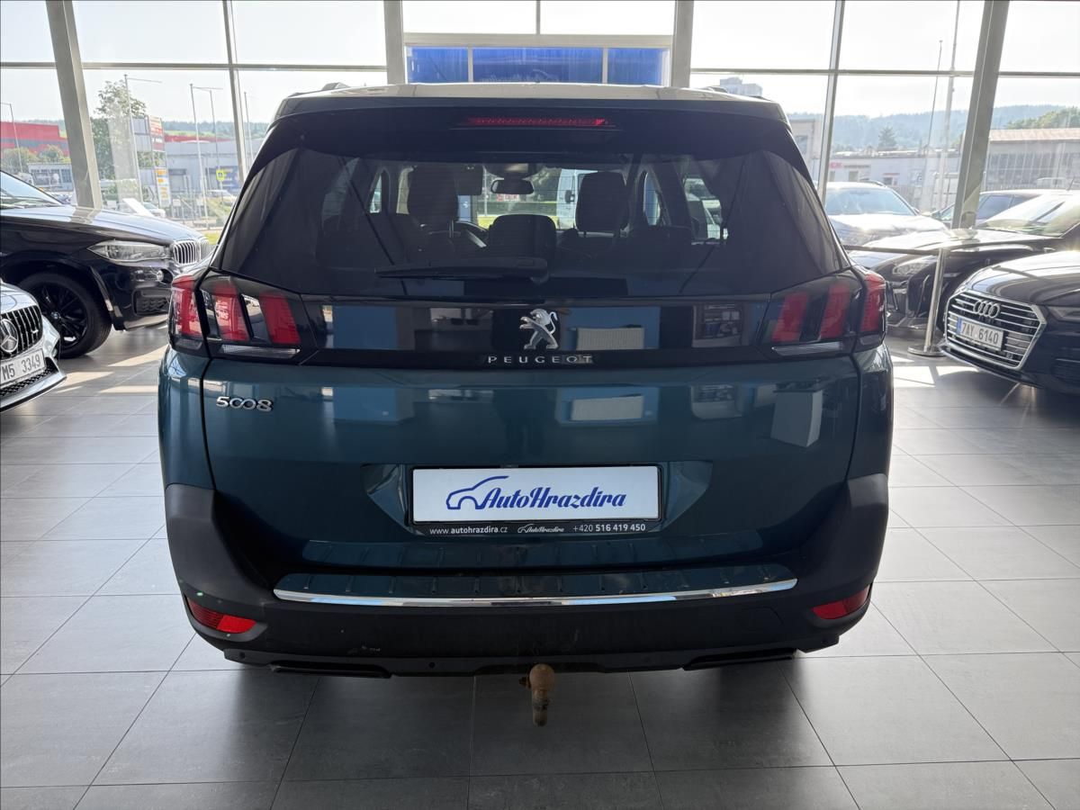 Peugeot 5008, 1,5   7.MÍST,ČR,SERVISKA,ZÁRUK - fotka 5