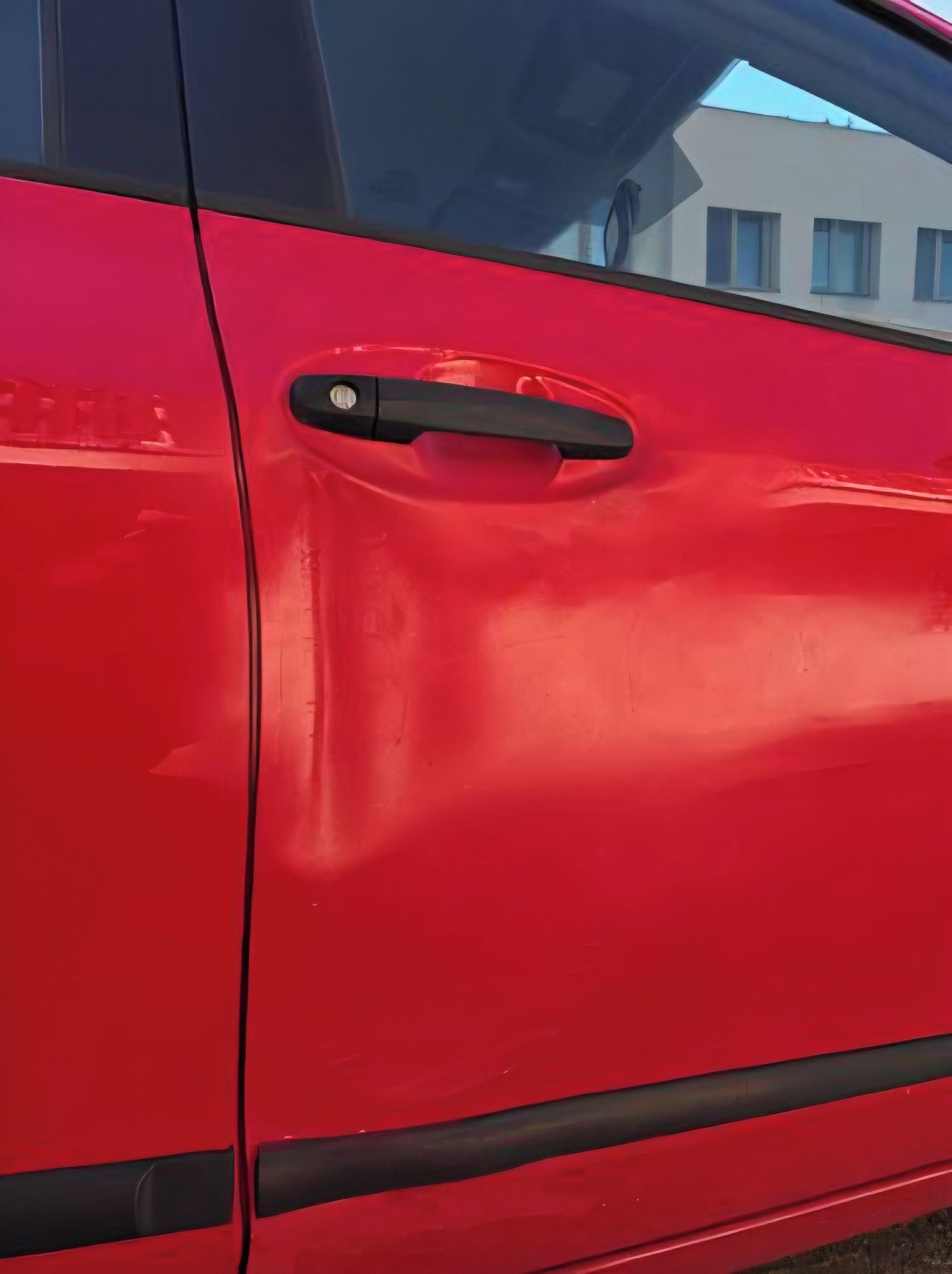 Toyota Yaris, 1.3 VVT-i,64 kW,2x kola,2.maj - fotka 6