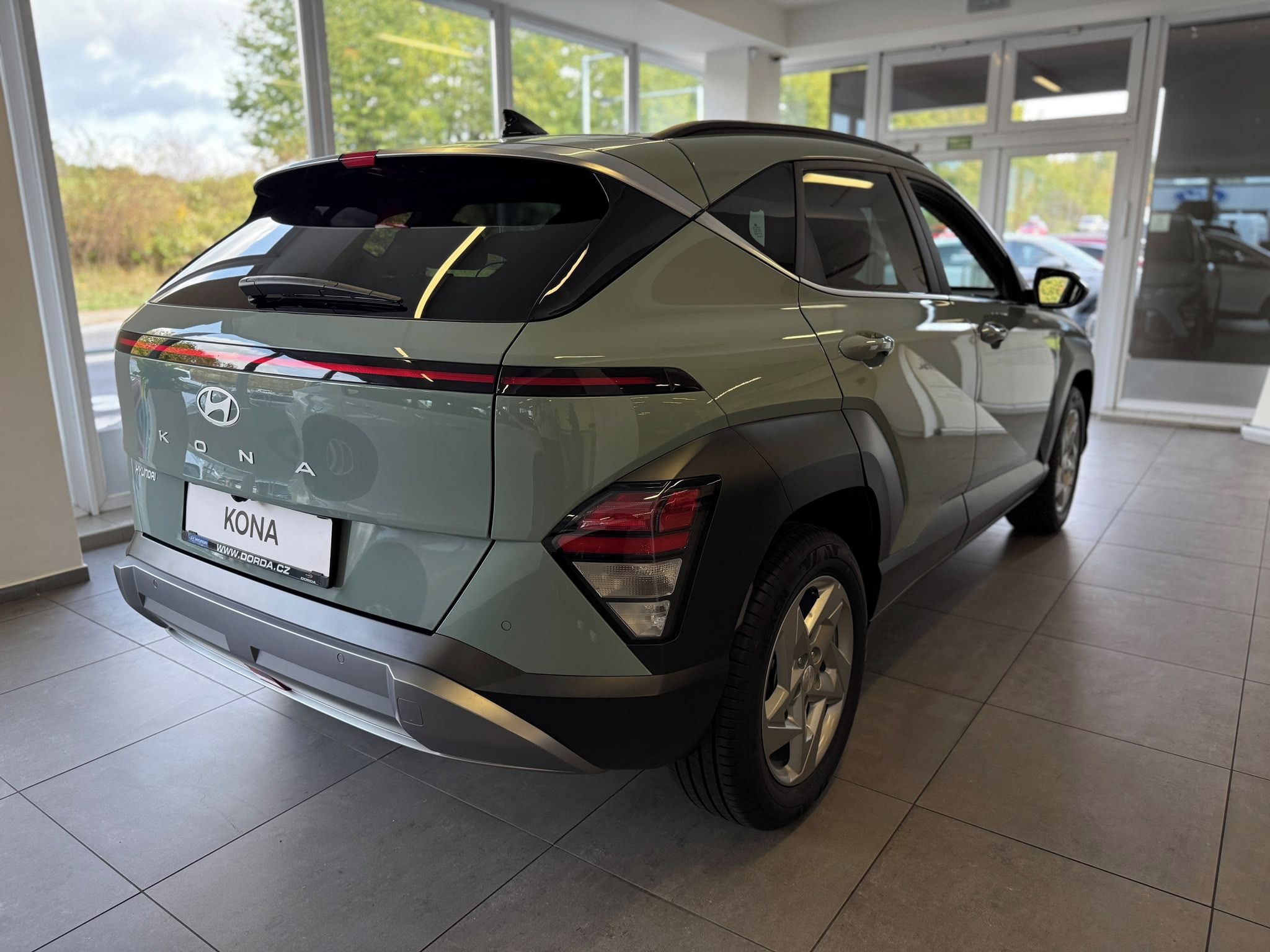 Hyundai Kona, 1,6 T-GDI MT SMART TECHNOLOGY - fotka 2