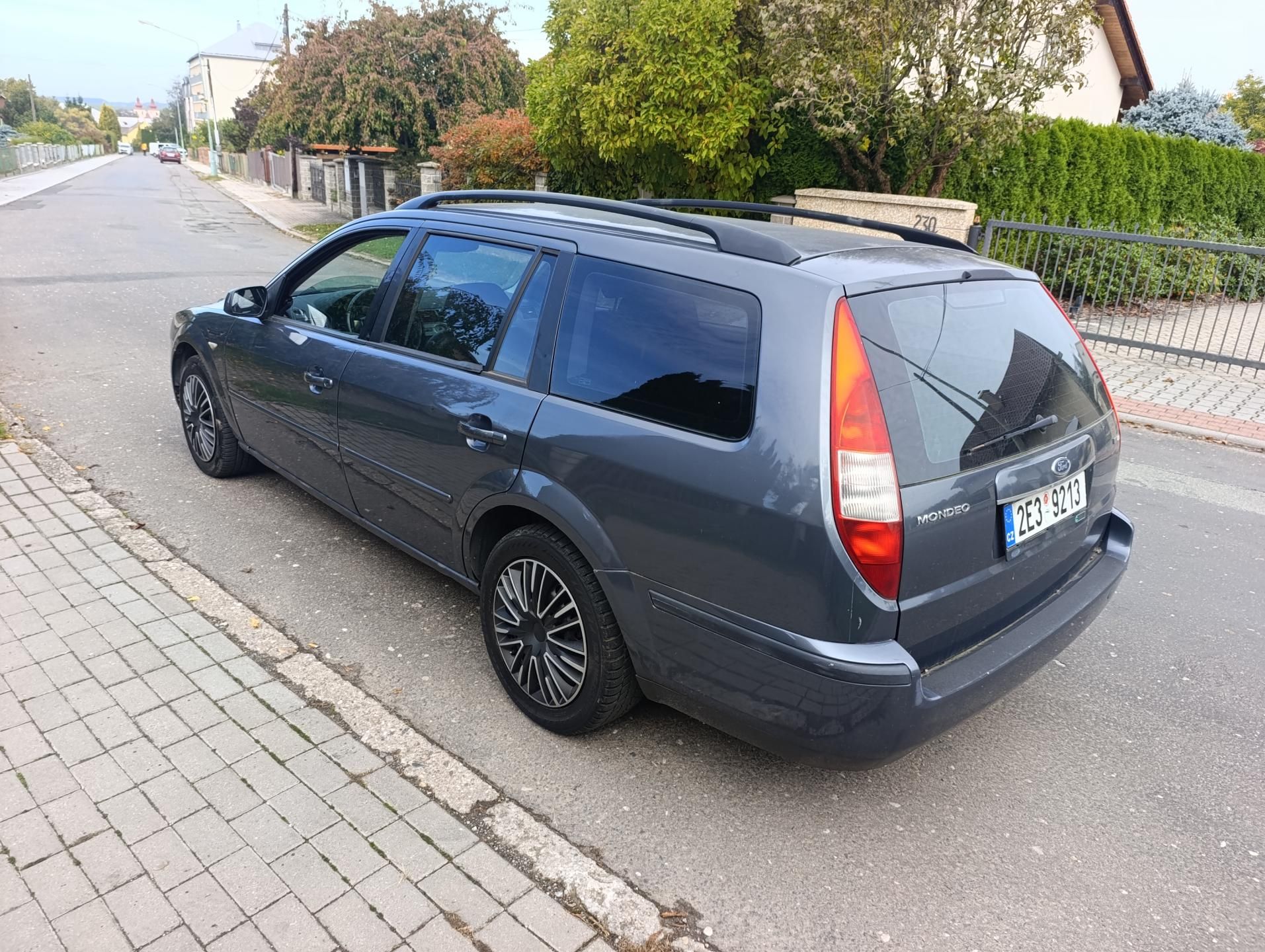 Ford Mondeo, 2.0 TDCi - fotka 5