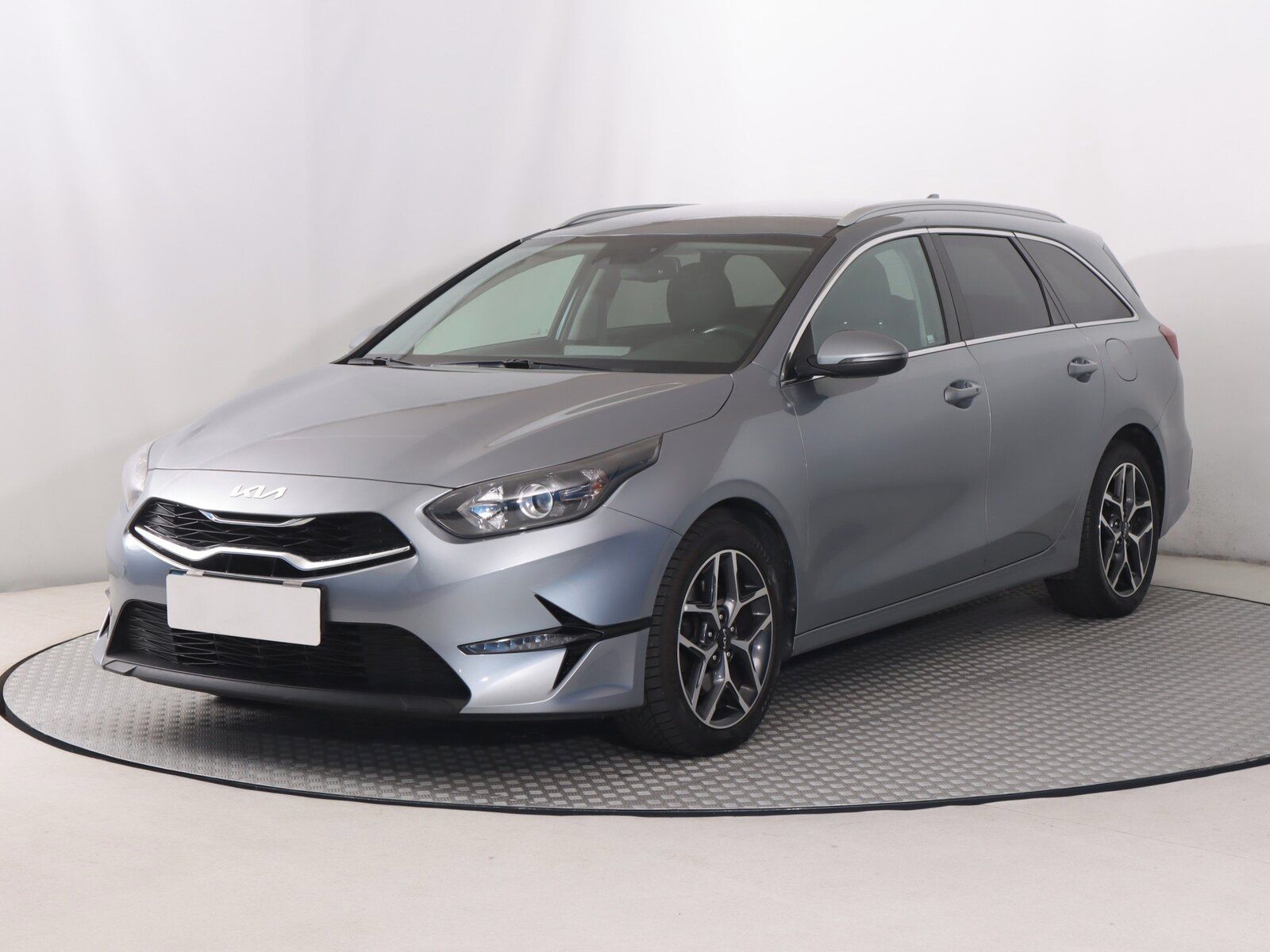Kia Cee´d, 1.5 T-GDI, Automat, Serv.kniha - fotka 2