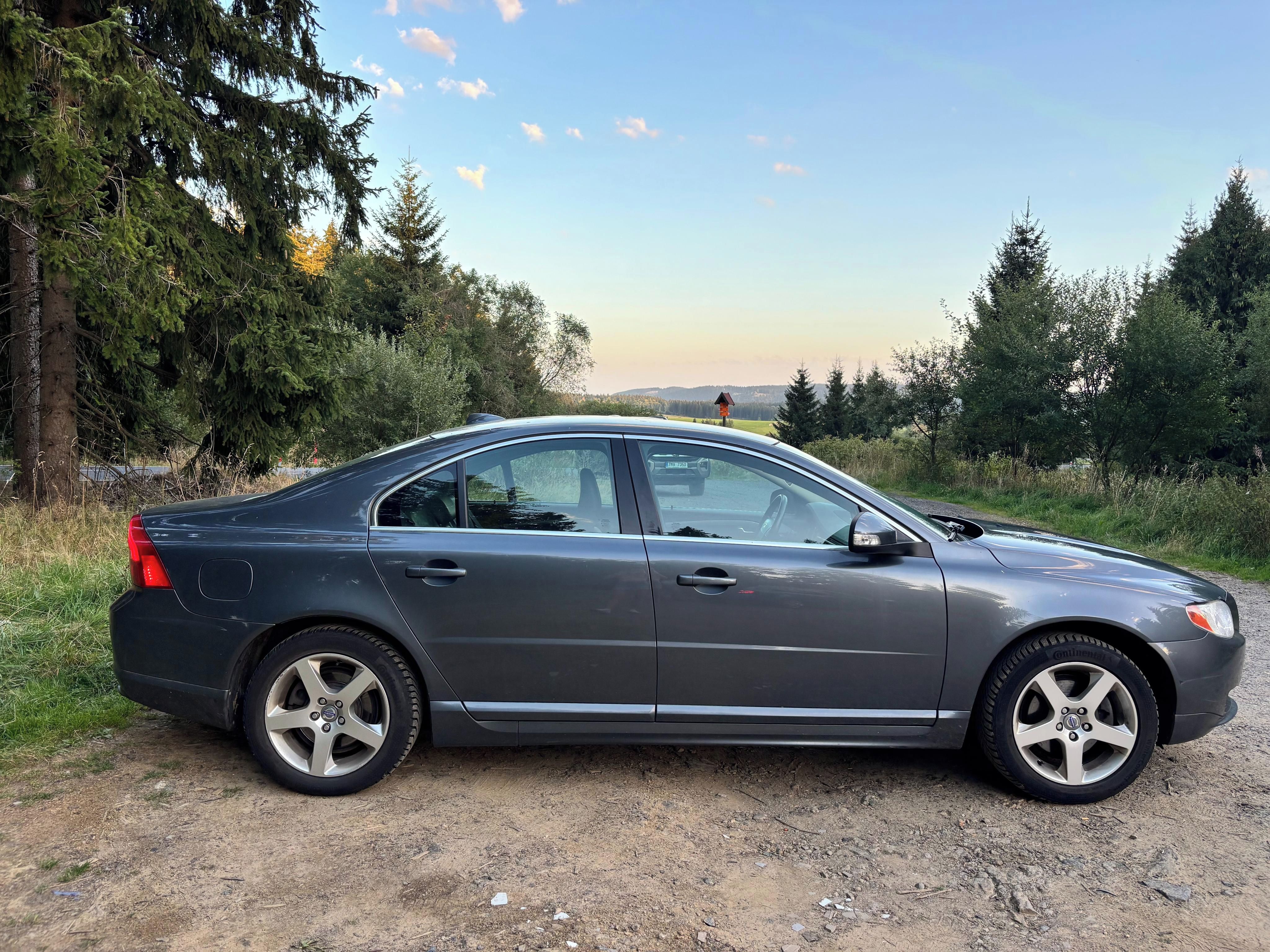 Volvo S80, Volvo S80 2.4 D5 (2009) - fotka 4