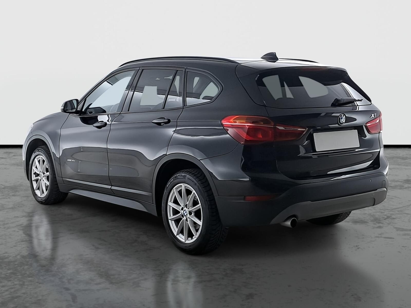 BMW X1, sDrive16d, Serv.kniha, Navi - fotka 4