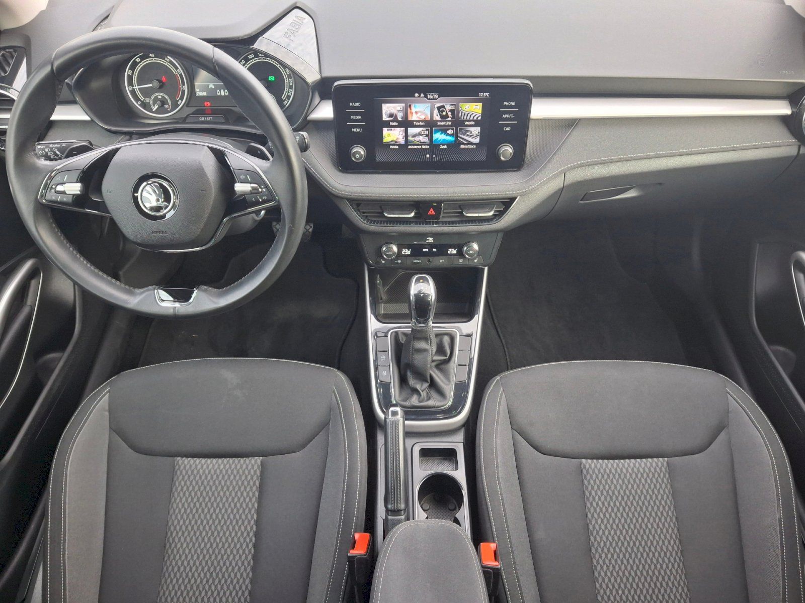 Škoda Fabia, Style Plus DSG 1,0TSi 81kW Col - fotka 5