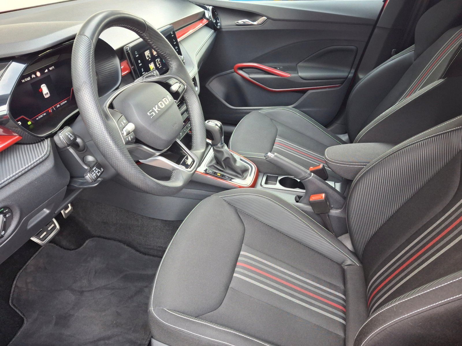 Škoda Fabia, Monte Carlo DSG 1,5TSi 110kW - fotka 6