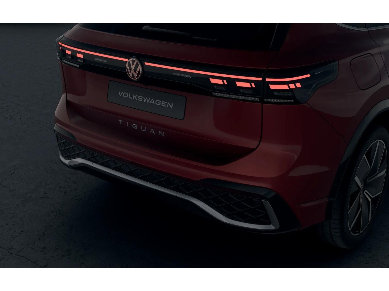 Volkswagen Tiguan, 1.5 eTSi / 110 kW R-Line - fotka 4