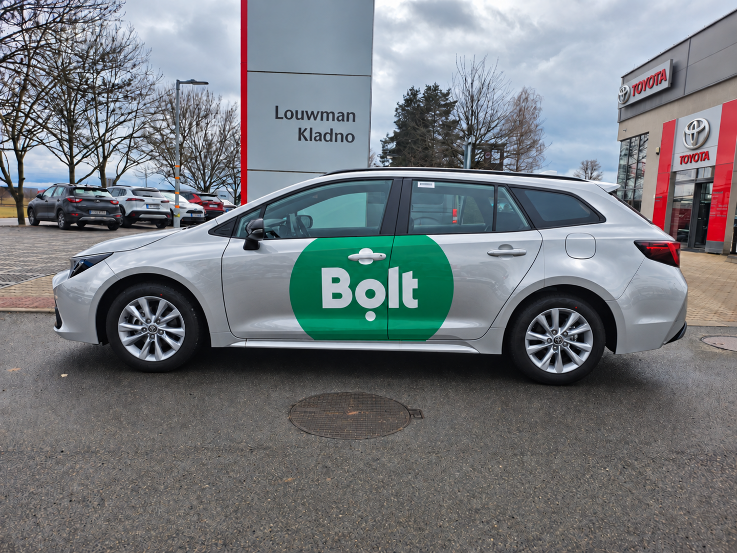 Toyota Corolla, 1,8 TS Comfort Tech - fotka 2