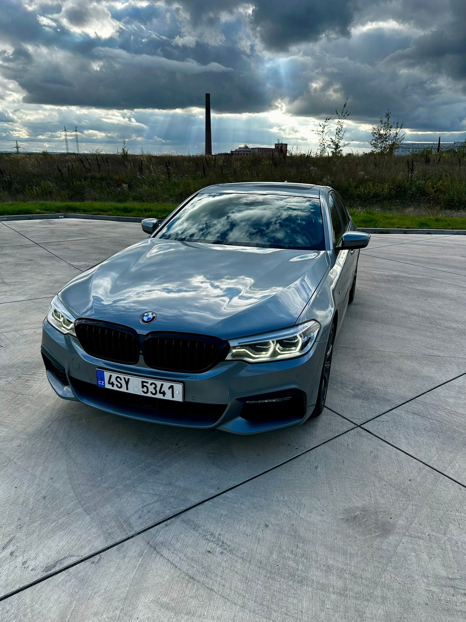 BMW Řada 5, BMW 540i, M-paket, skvělý stav - fotka 5