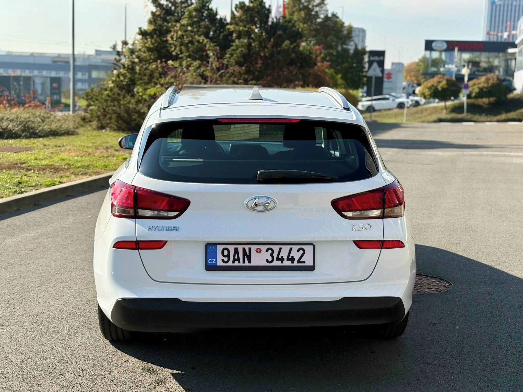 Hyundai i30, Hyundai I30combi 1,5PDE M1 - fotka 6