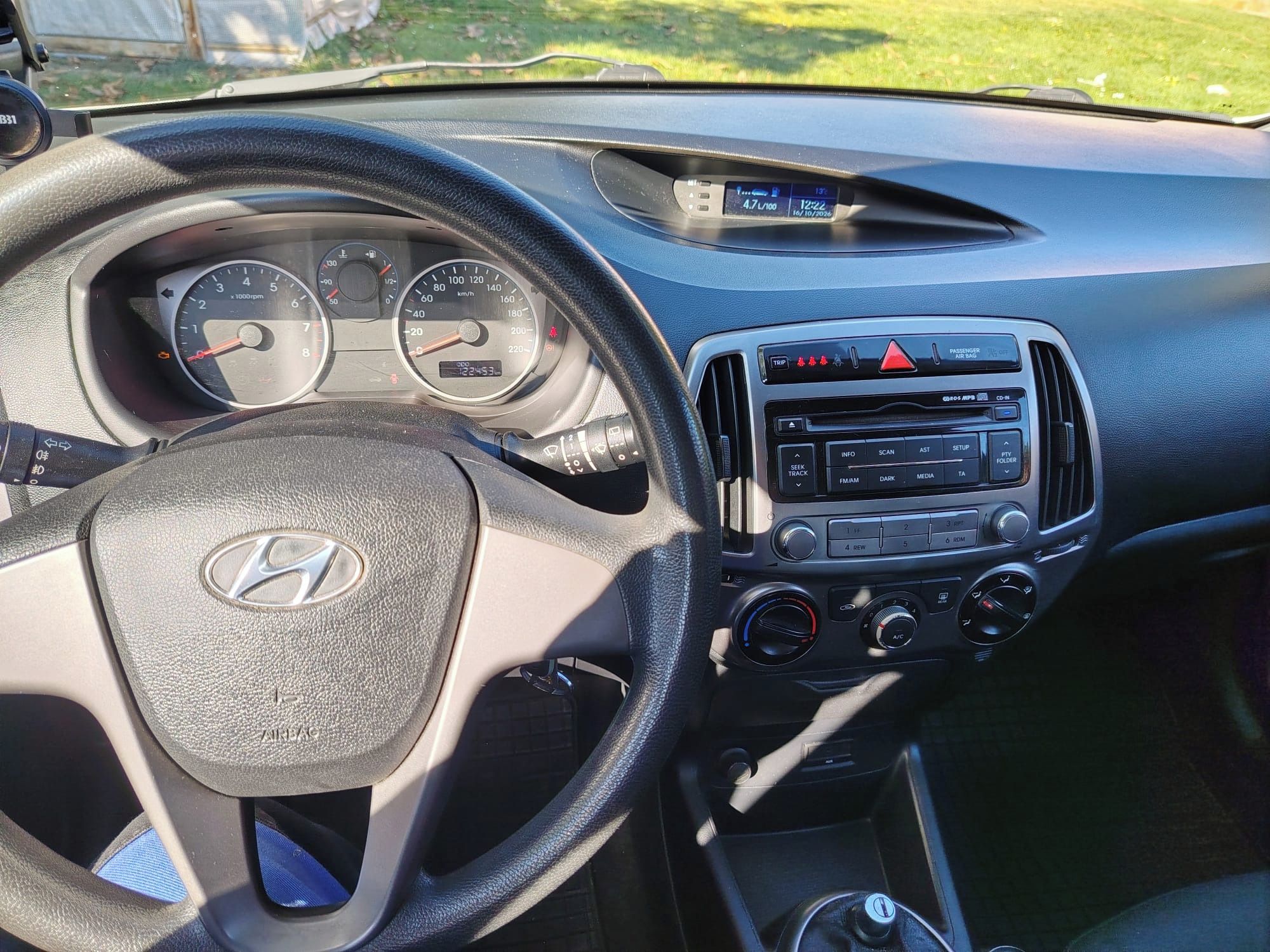 Hyundai i20, Hyundai i20 + nové zimní pneu - fotka 5