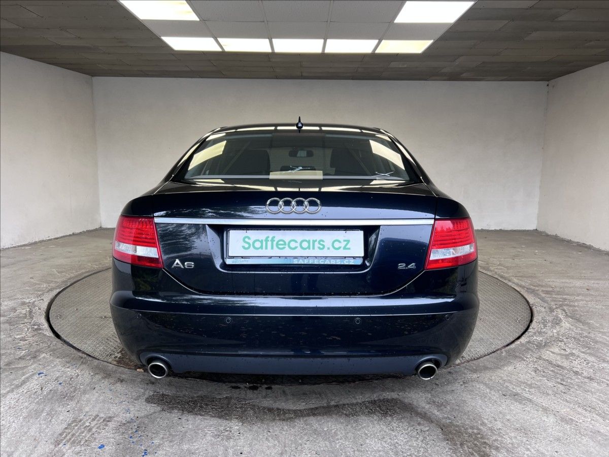 Audi A6, 2,4 V6 - fotka 6