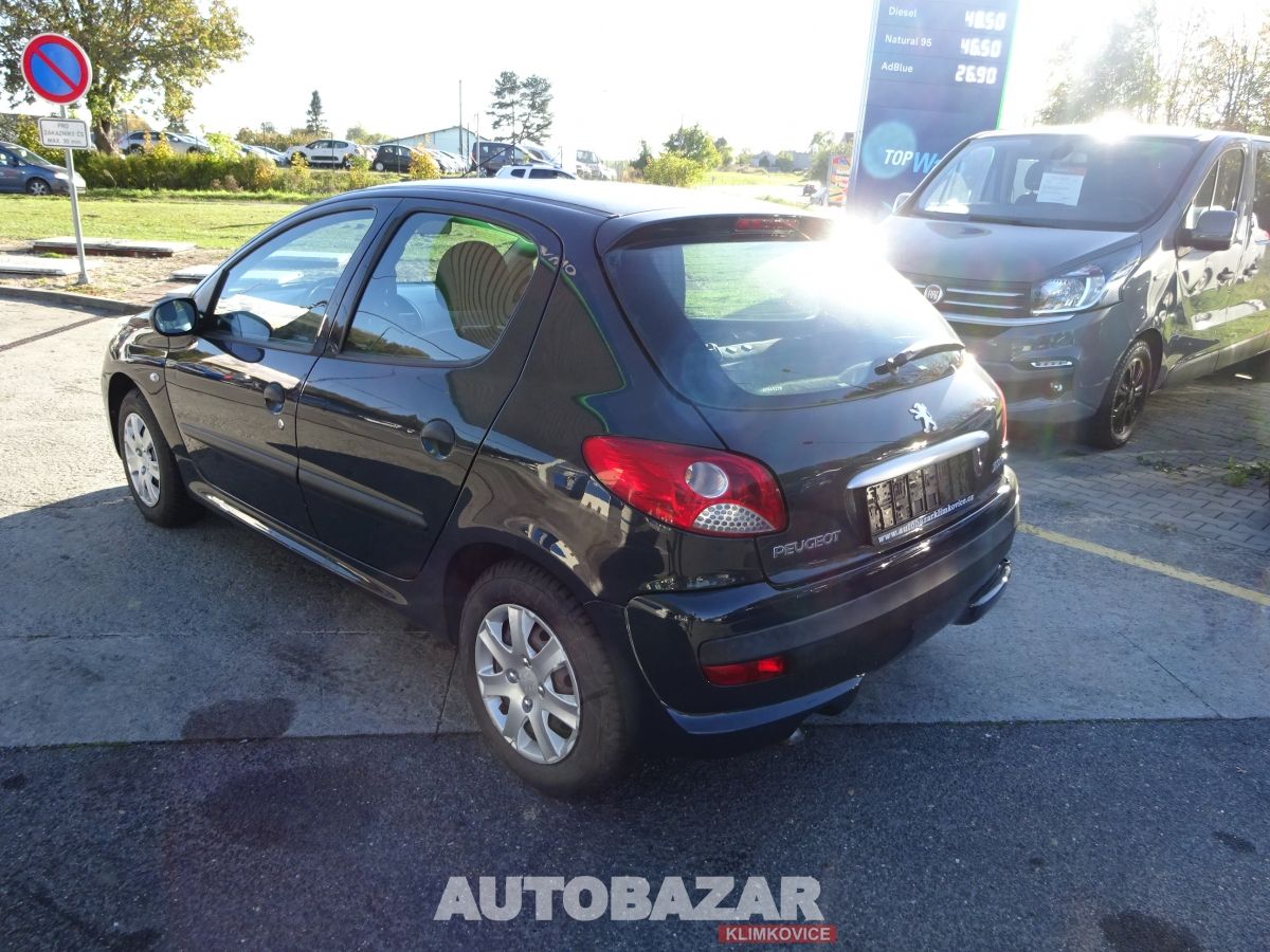 Peugeot 206, + 1,4 HDI - fotka 5