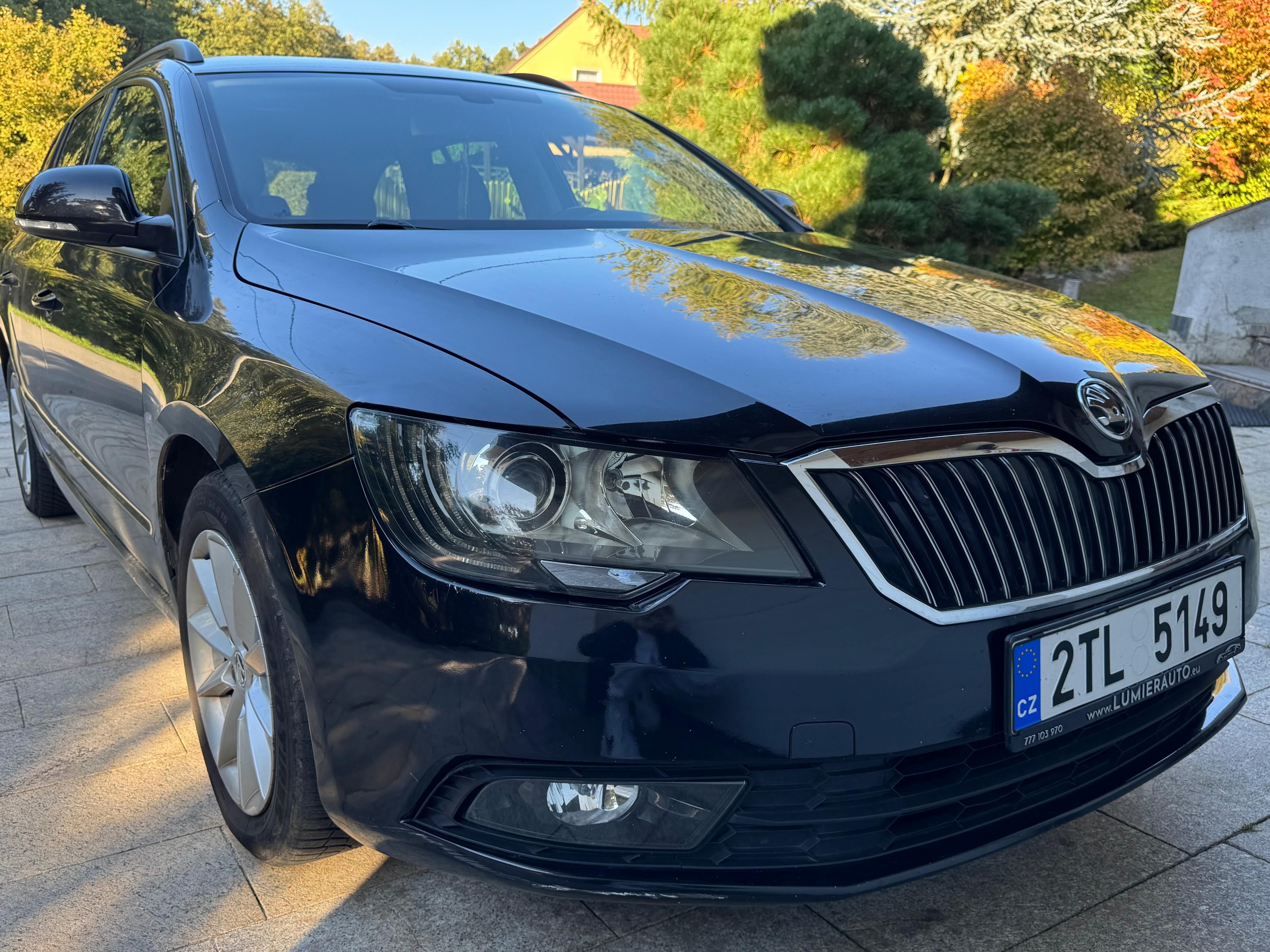 Škoda Superb, 1.majitel,2.0 TDI,4x4, Garáž. - fotka 2