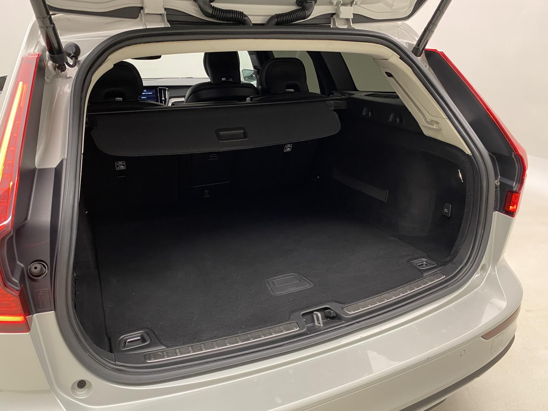 Volvo V60, D5 INSCRIPTION AUT CZ - fotka 6