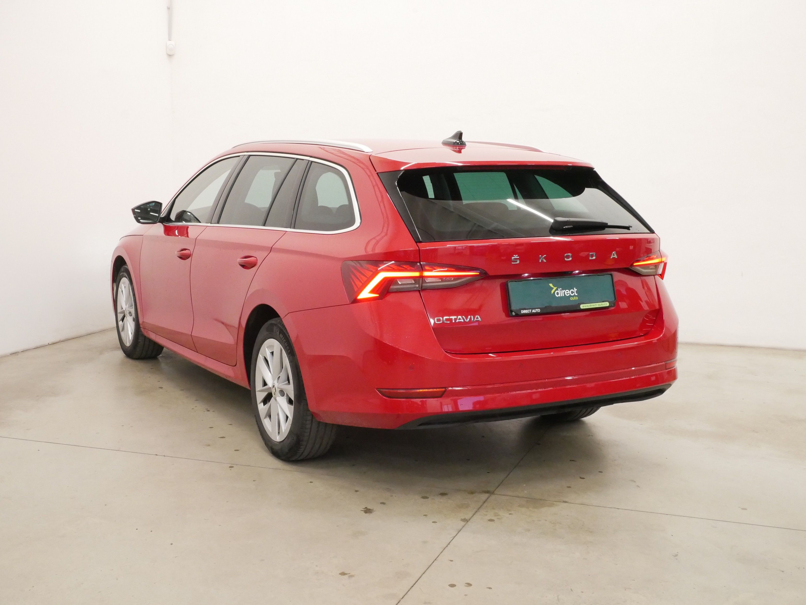 Škoda Octavia, 2.0 TDI 110 kW DSG Style+ - fotka 4