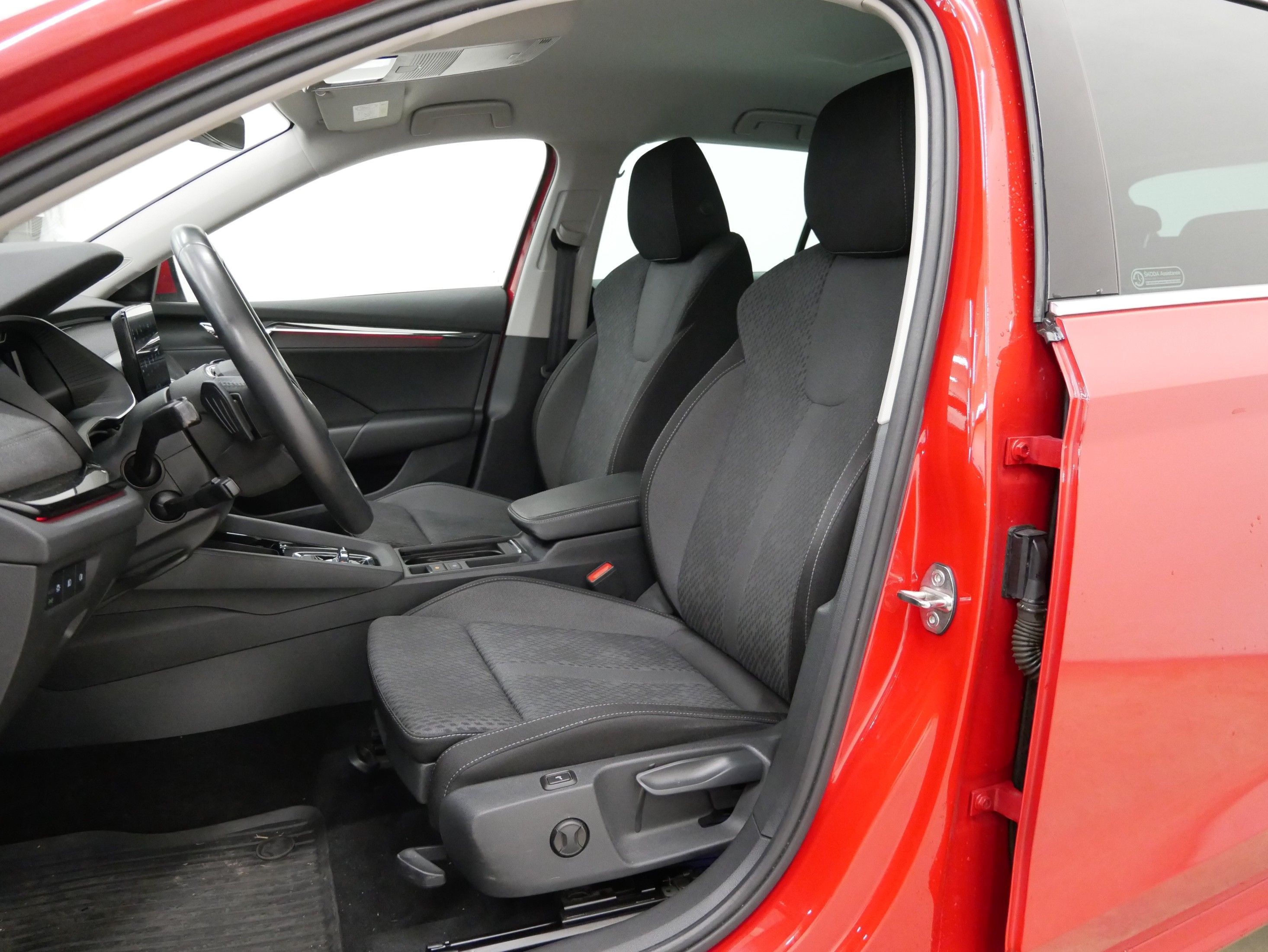 Škoda Octavia, 2.0 TDI 110 kW DSG Style+ - fotka 6