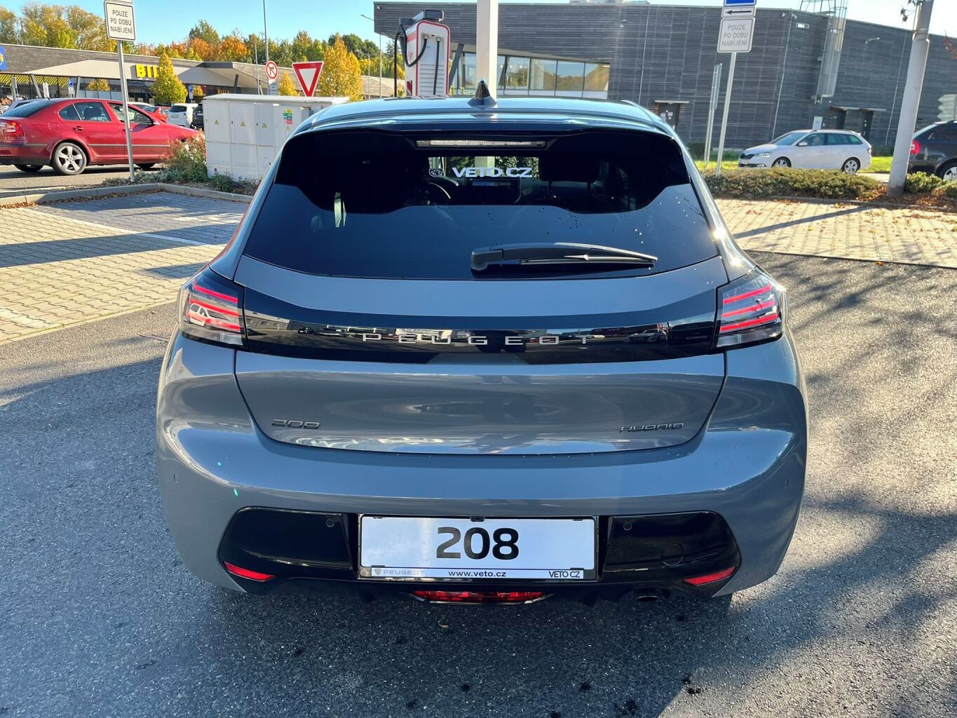 Peugeot 208, ALLURE Elektromotor 156 k (Bat - fotka 5