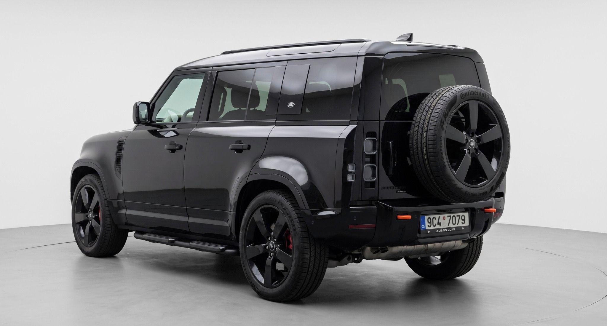 Land Rover Defender, X D300 V6 FULL - fotka 2