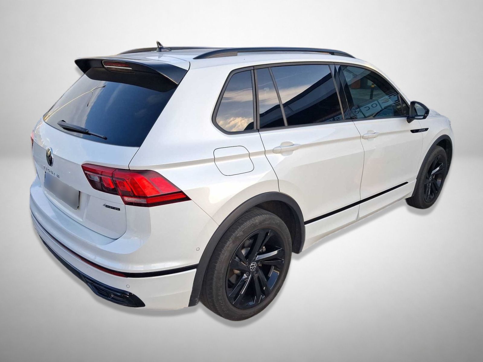 Volkswagen Tiguan, 2.0 TDI, R-Line, 4X4, Automat - fotka 2