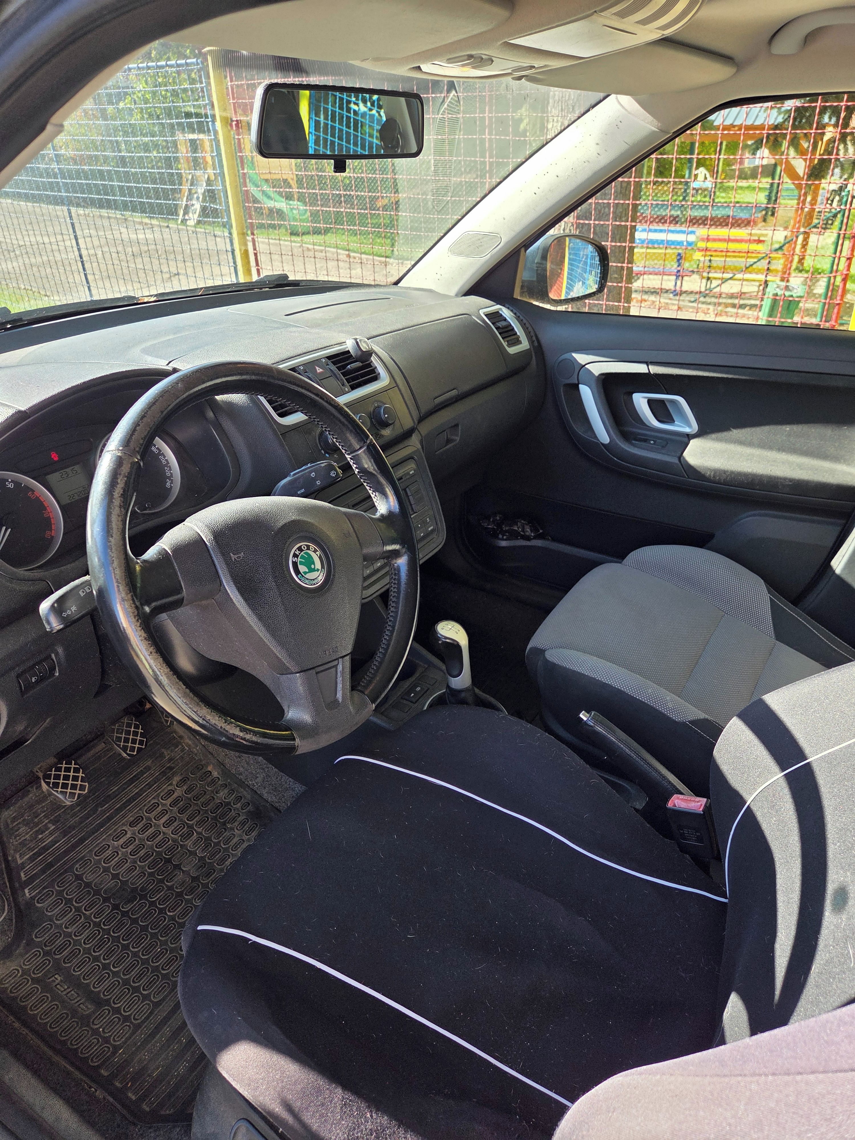 Škoda Fabia, Škoda Fabia II 1.4 16V, 63 kW - fotka 5