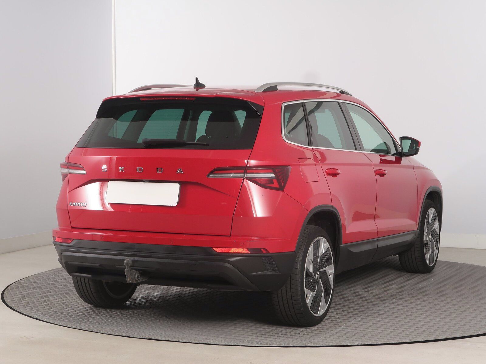 Škoda Karoq, 1.5 TSI, ČR,1.maj, Serv.kniha - fotka 5