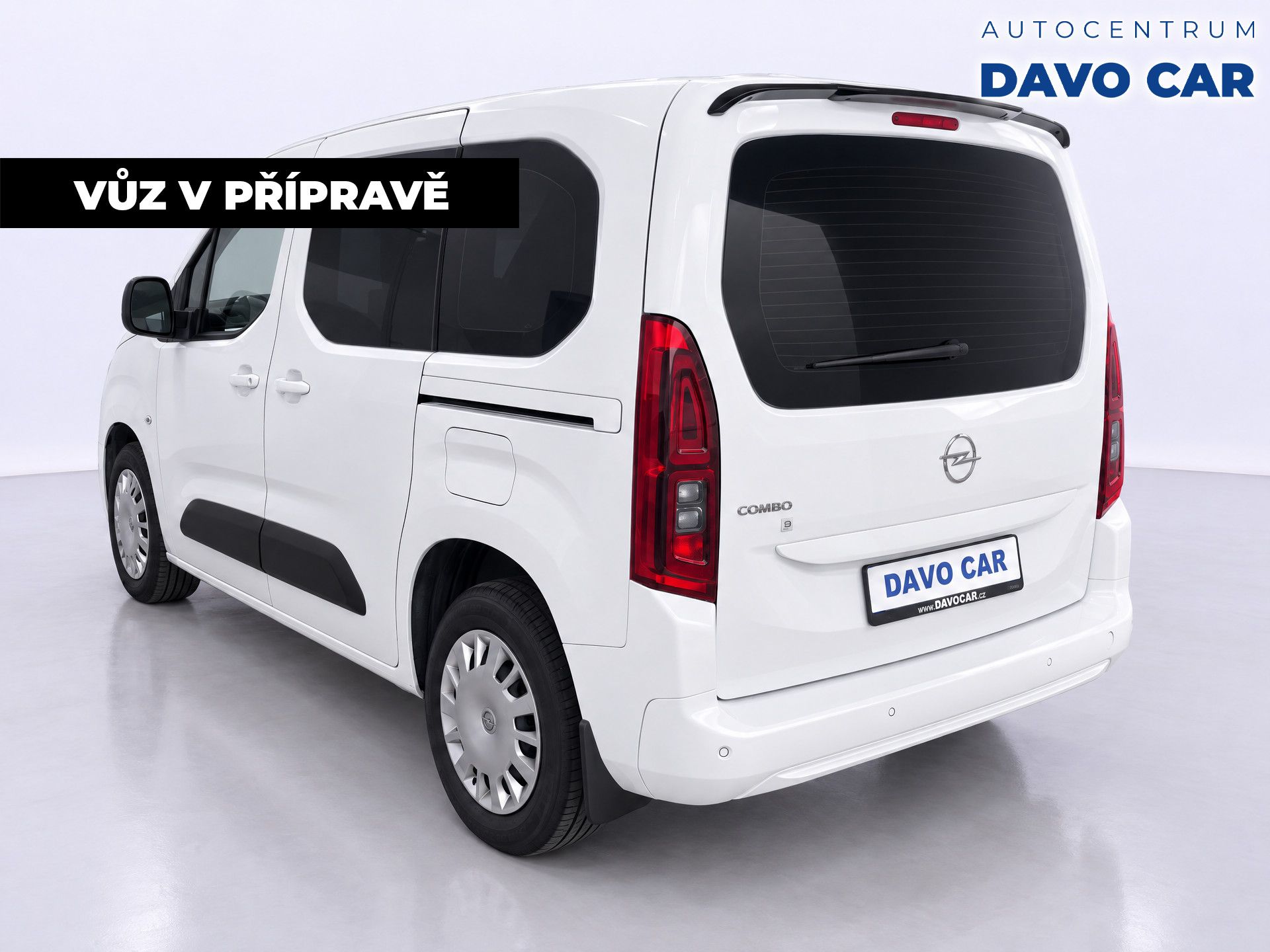 Opel Combo, 1,2 Turbo 81kW Edition Plus CZ - fotka 2