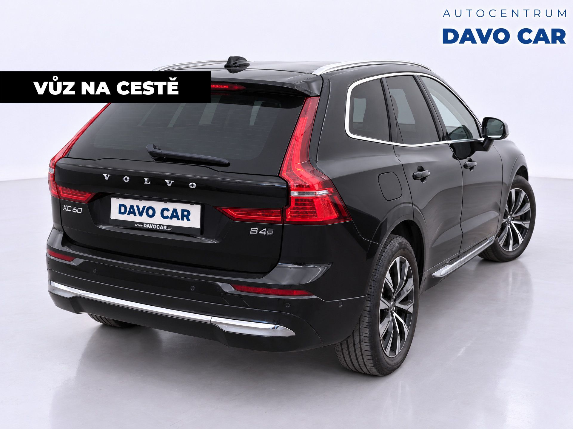 Volvo XC60, 2,0 B4 145kW AWD Plus Bright C - fotka 3