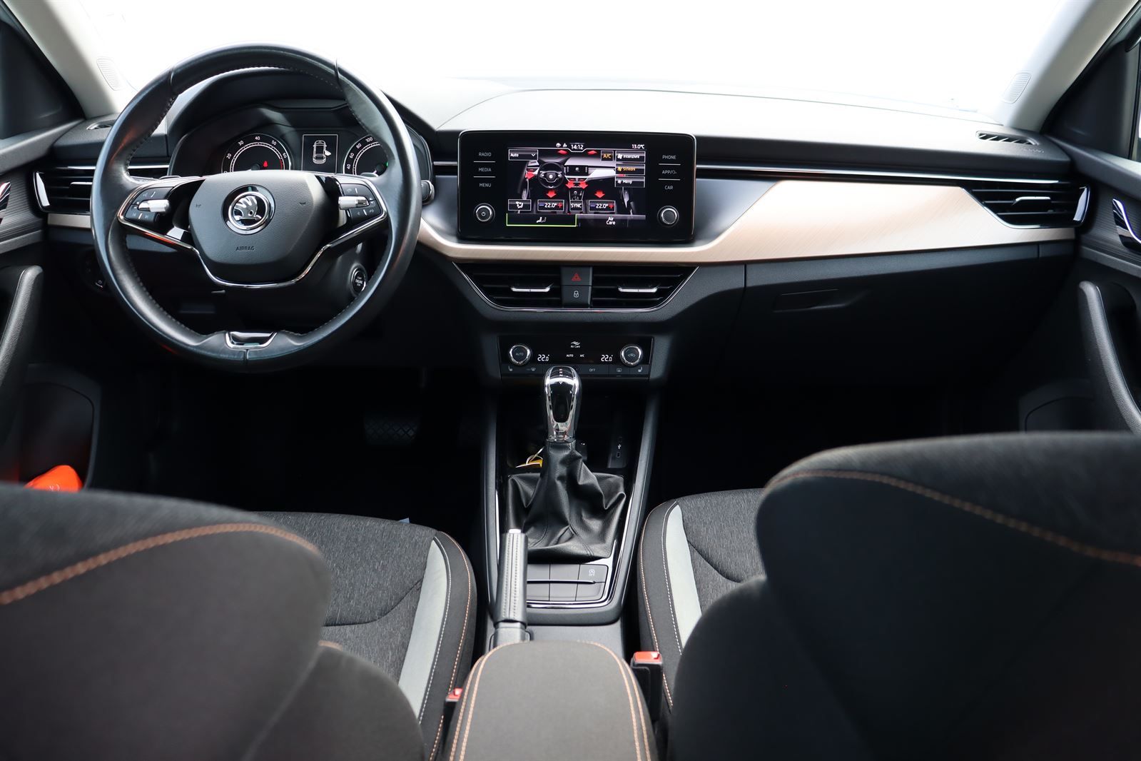 Škoda Scala, 1.5 TSI Style DSG - fotka 3