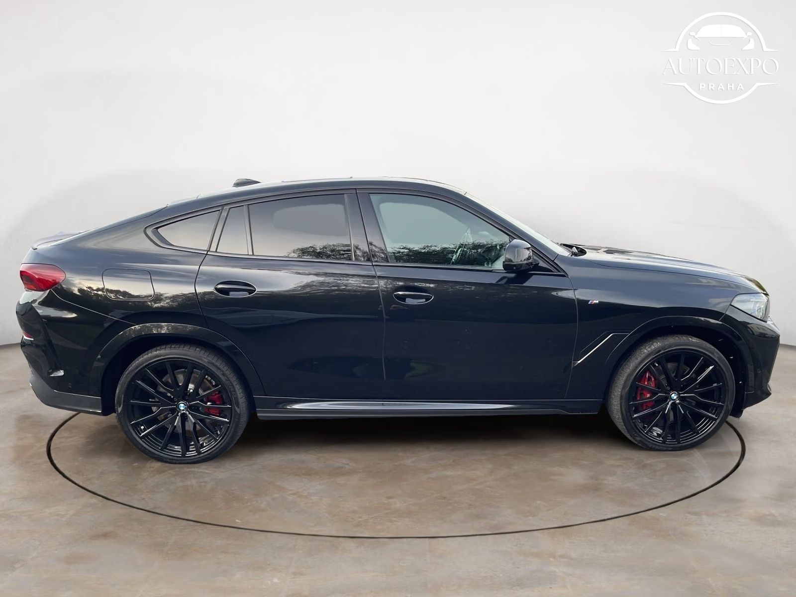 BMW X6, xDrive40d M SPORT - fotka 4