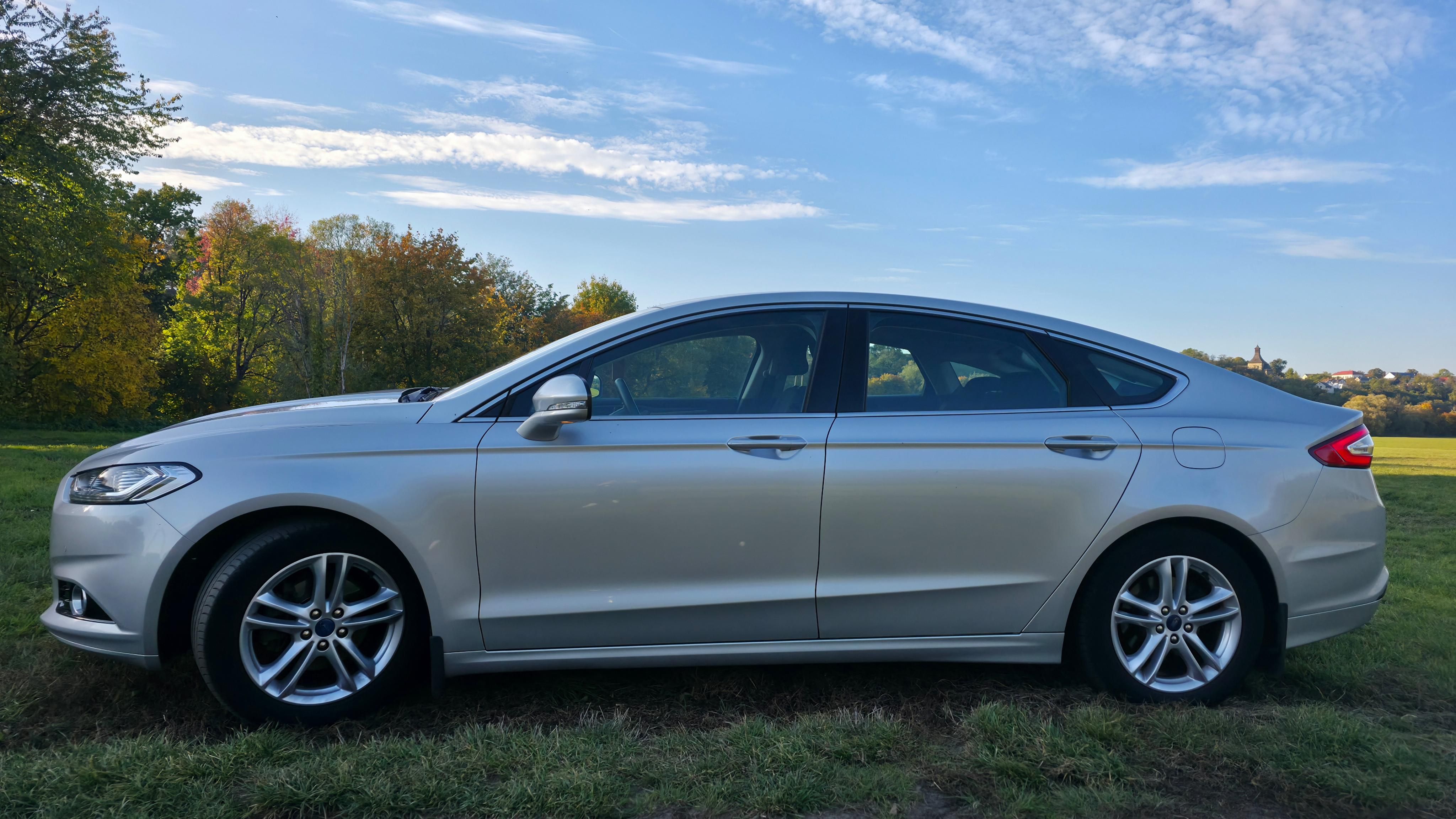 Ford Mondeo, 1.5 118kw + alu zimní sada - fotka 5