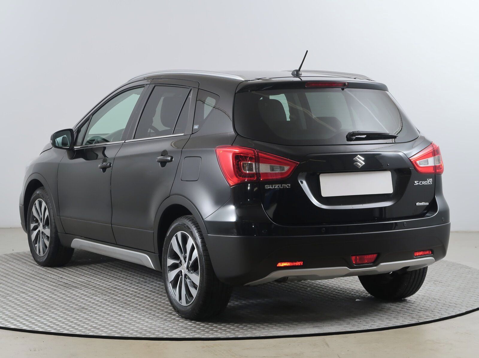 Suzuki SX4 S-Cross, 1.4 BoosterJet, 4X4, Automat - fotka 4