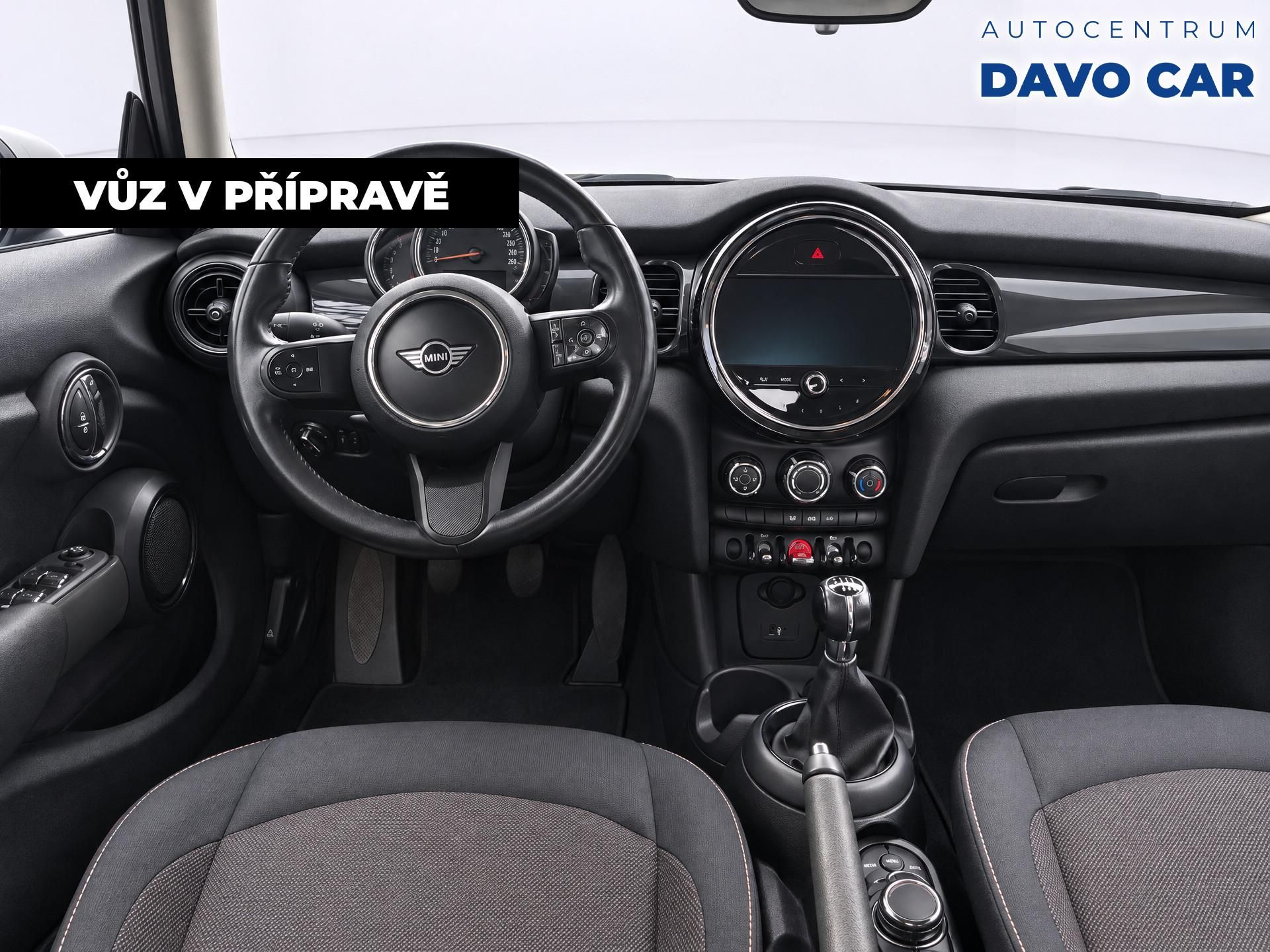 Mini Cooper, 1.5 i 100kW CZ 1.Maj LED DPH - fotka 3