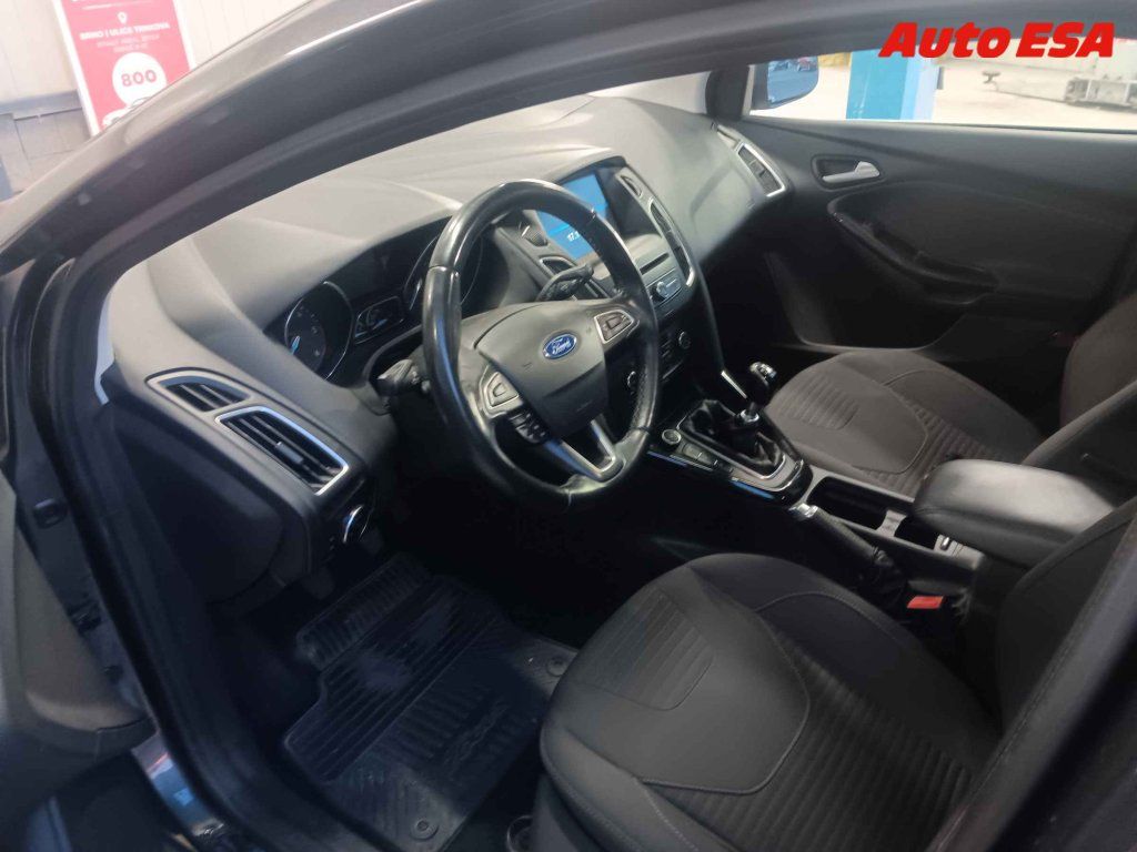 Ford Focus, 1.6 TDCi - fotka 3