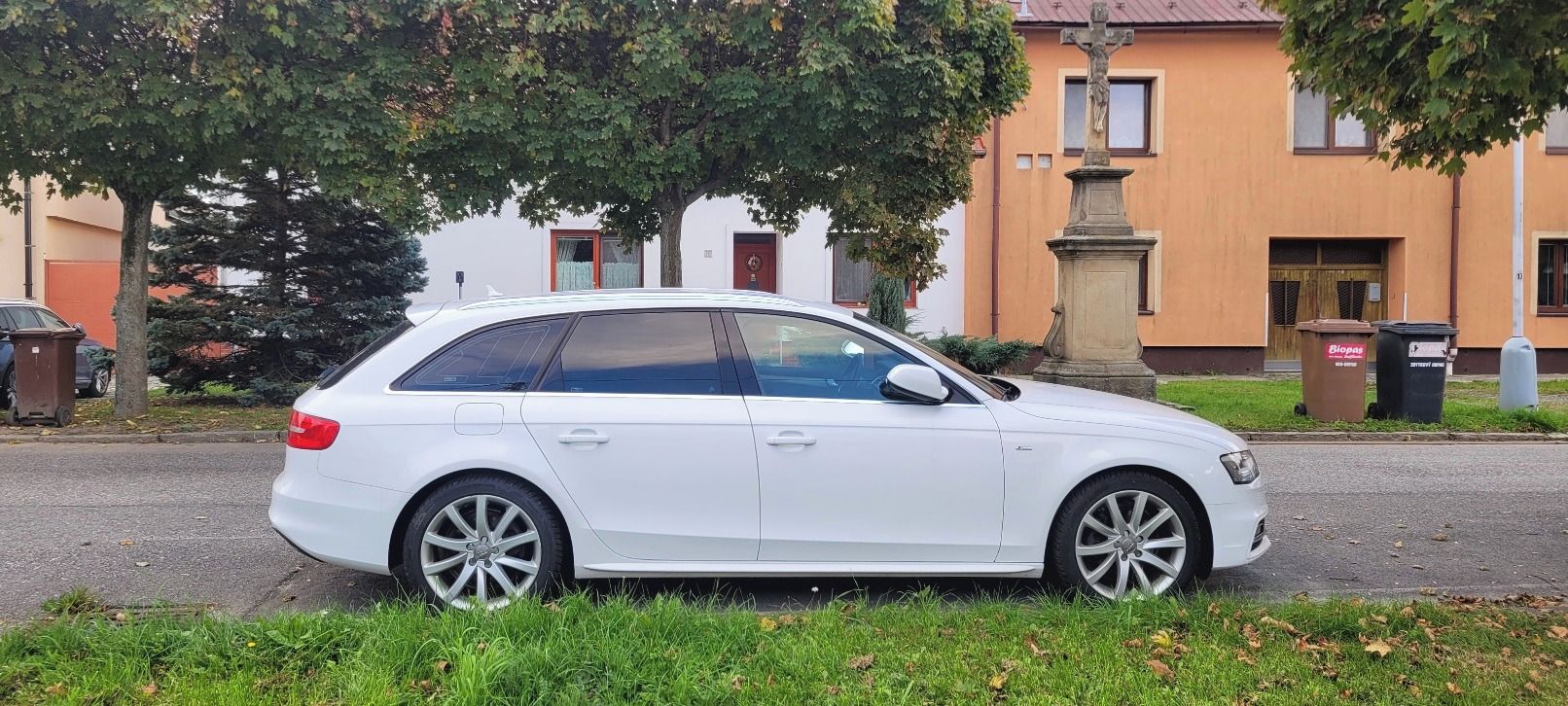Audi A4 Avant, Audi A4 Avant S-line 4x4 130 k