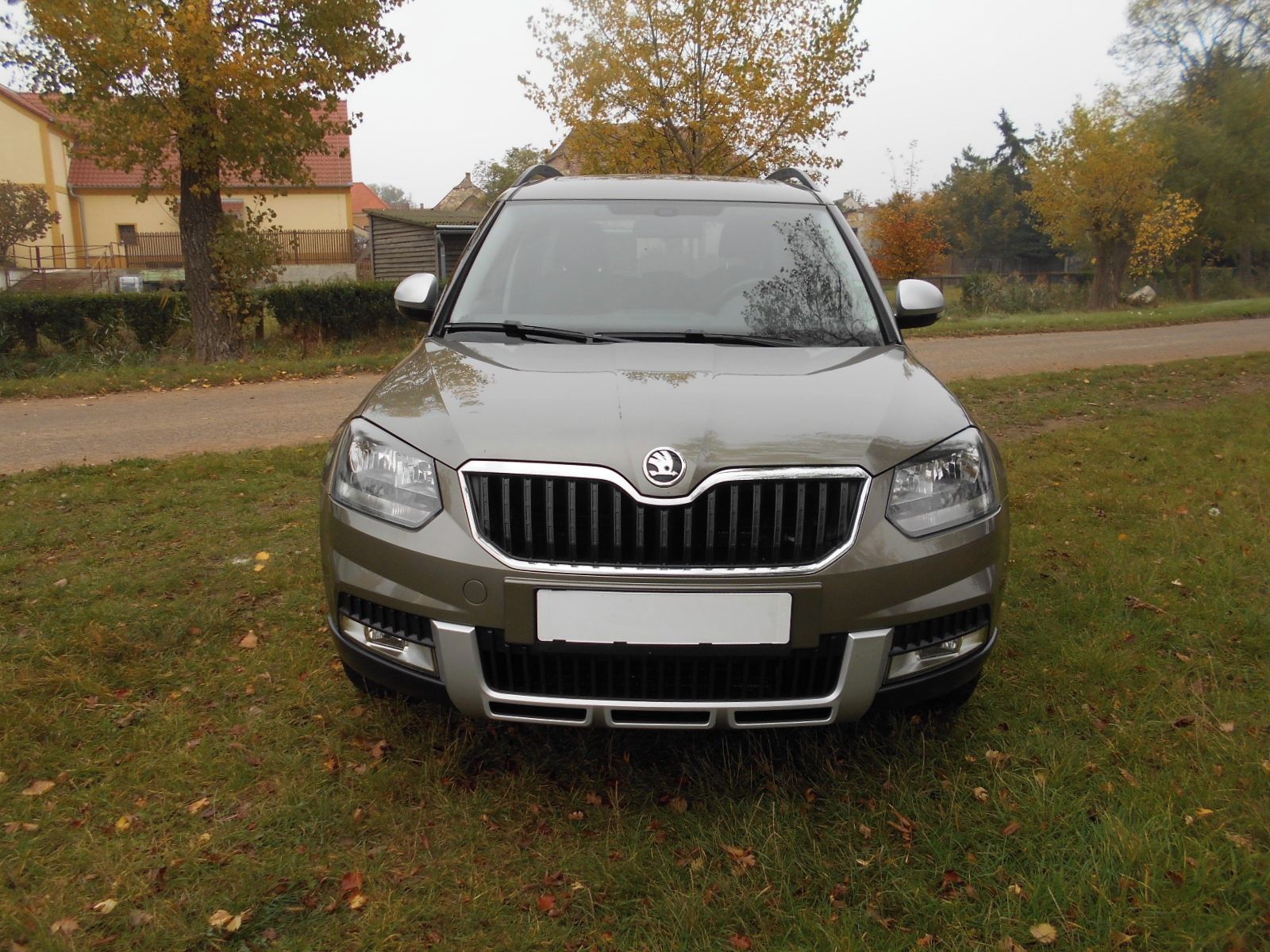 Škoda Yeti, 1.2 TSI OUTDOR -LIMITED-1MAJ - fotka 6