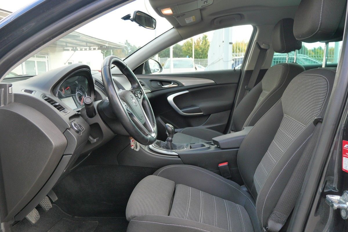 Opel Insignia, 2.0 CDTI 125 kW Sports Tourer - fotka 5
