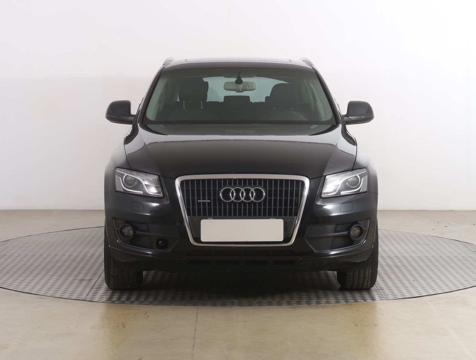 Audi Q5, 2.0 TDI, 4X4, Automat - fotka 2