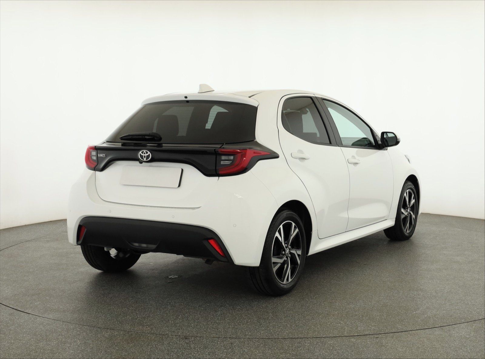 Toyota Yaris, 1.5 VVT-i, ČR,1.maj - fotka 5