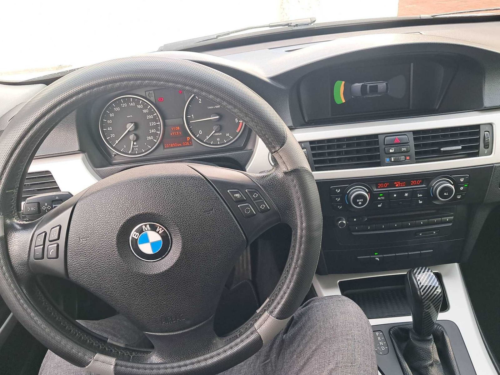 BMW Řada 3, 320 d, Automat, Kožené sedačky - fotka 3